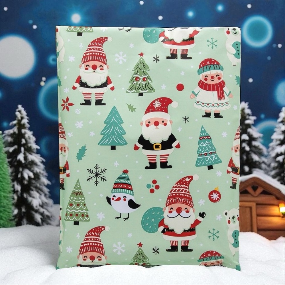 Christmas Woodland Santa & Penguin Poly Mailers 7.5x10.5 Pack of 25 - Picture 1 of 7